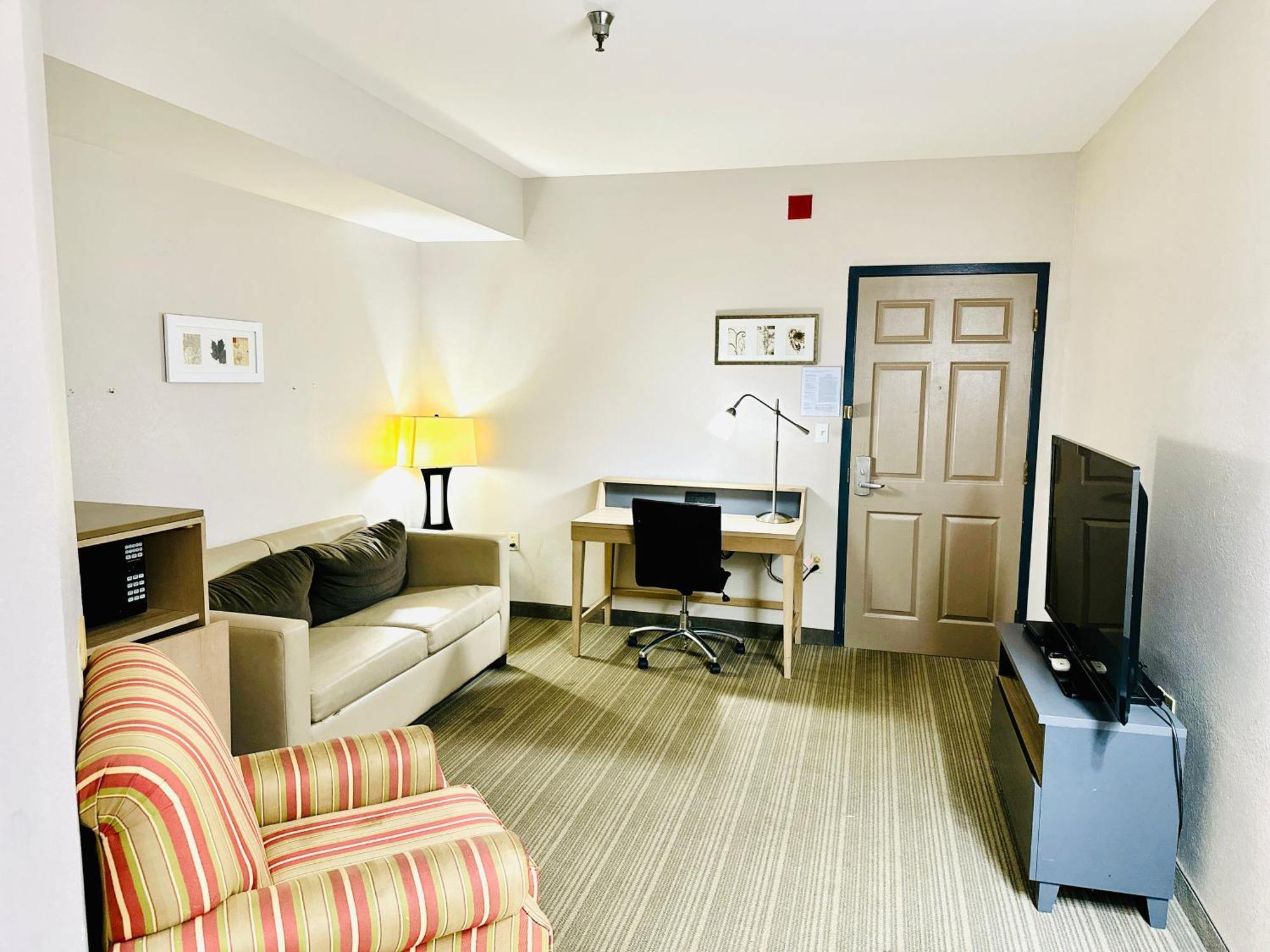Radiant Inn And Suites Мърфрийзбъроу Екстериор снимка