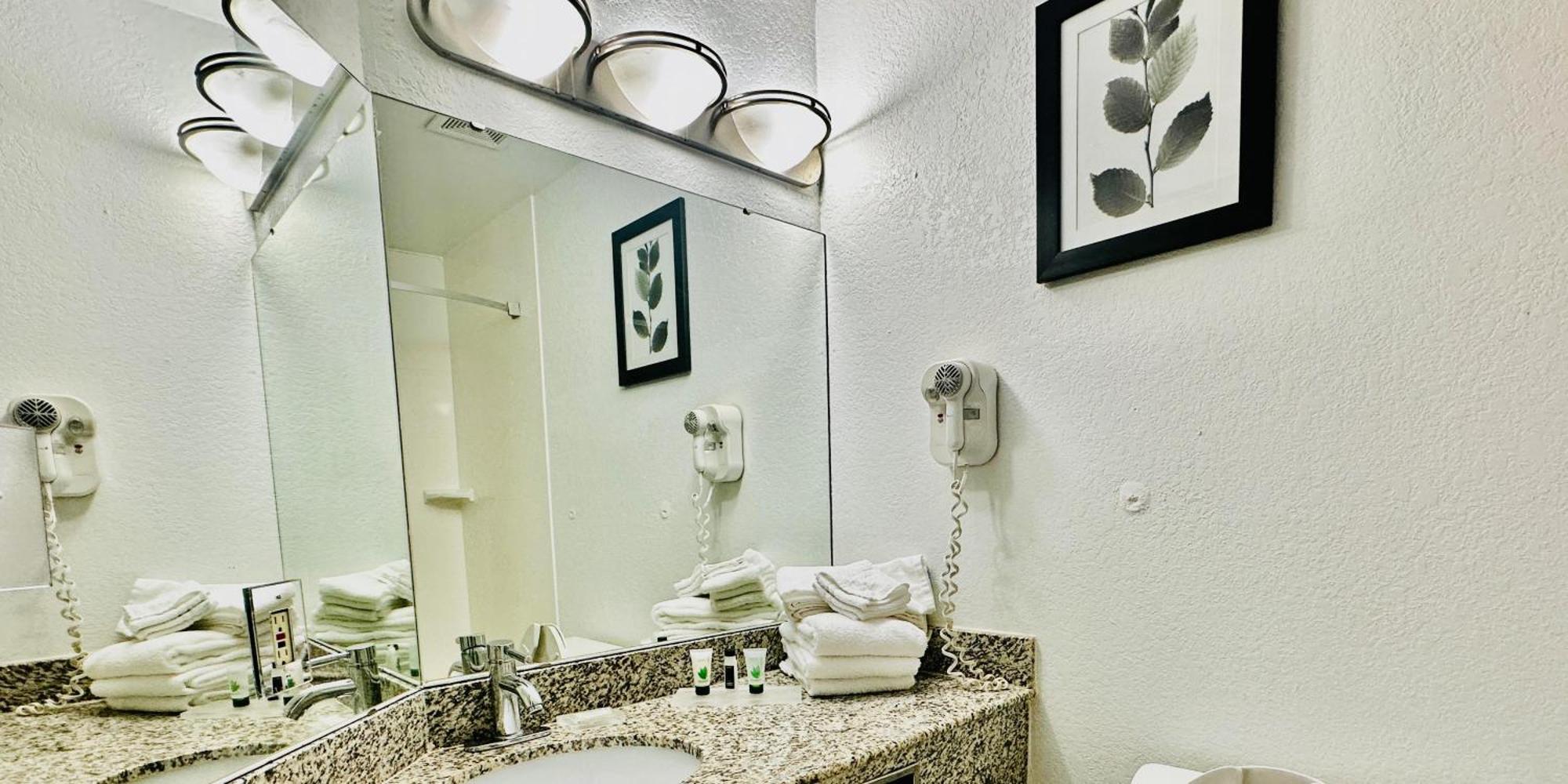 Radiant Inn And Suites Мърфрийзбъроу Екстериор снимка